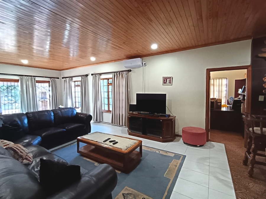 6 Bedroom Property for Sale in Winterhoek Park Eastern Cape